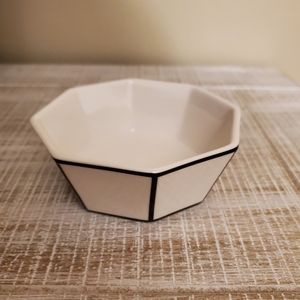 BRAND NEW Porcelain Ring Dish